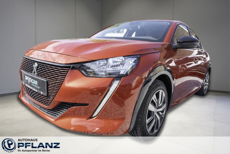 Rot Gebraucht 2022 Peugeot e-208 Active Kleinwagen | 16.185 € (Fairer Preis) - Bild 1/4