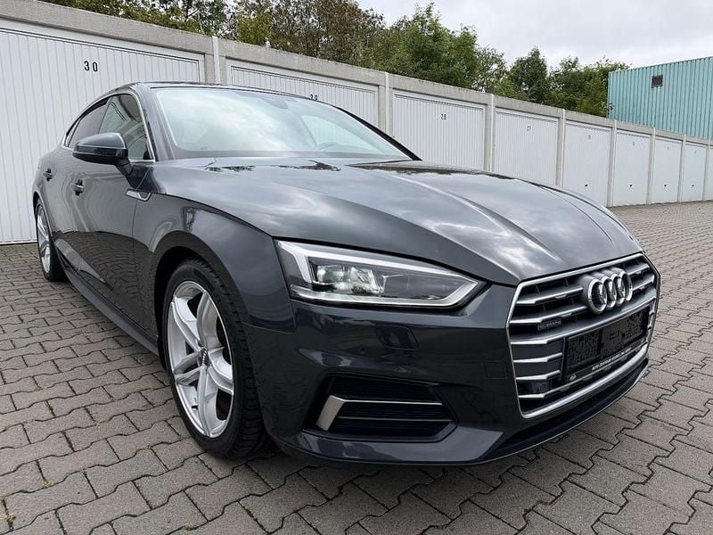 Manhattangrau metallic Gebraucht 2018 Audi A5 Sportback Sport Limousine | 22.999 € (Fairer Preis) - Bild 1/4