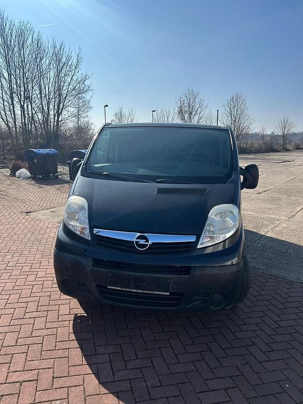 Gebraucht Opel Vivaro 90 PS (66 kW) 2007 Schwarz Van / Kleinbus