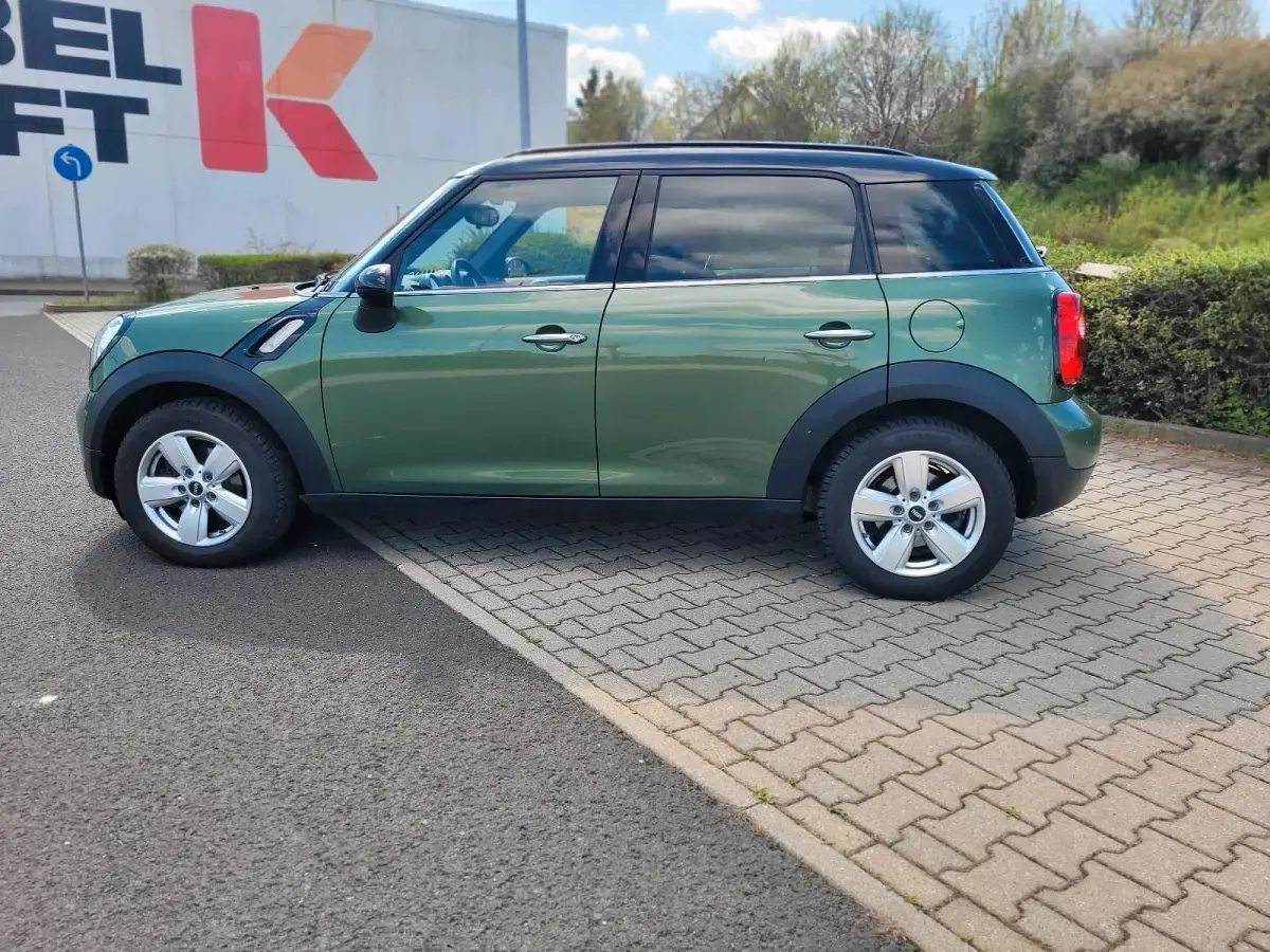 Gebraucht Mini Cooper 95 PS (69 kW) 2015 Grün Kleinwagen