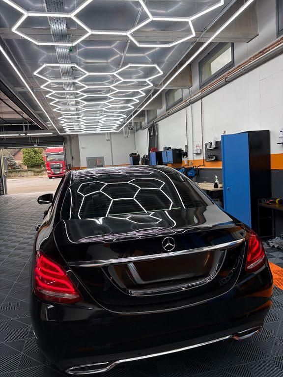 Schwarz Gebraucht 2014 Mercedes C180 Avantgarde Limousine | 12.000 € (Guter Preis) - Bild 1/4