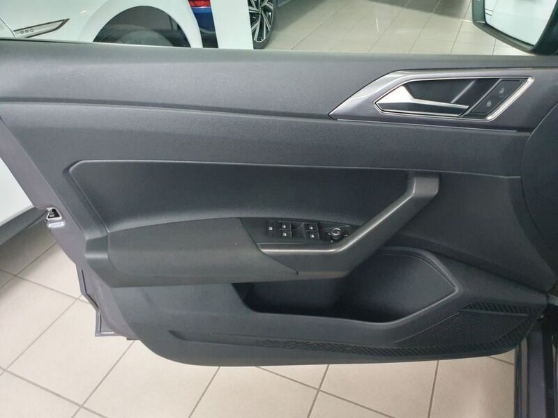 Gebraucht VW Polo Style 110 PS (80 kW) 2023 Rauchgrau metallic Limousine