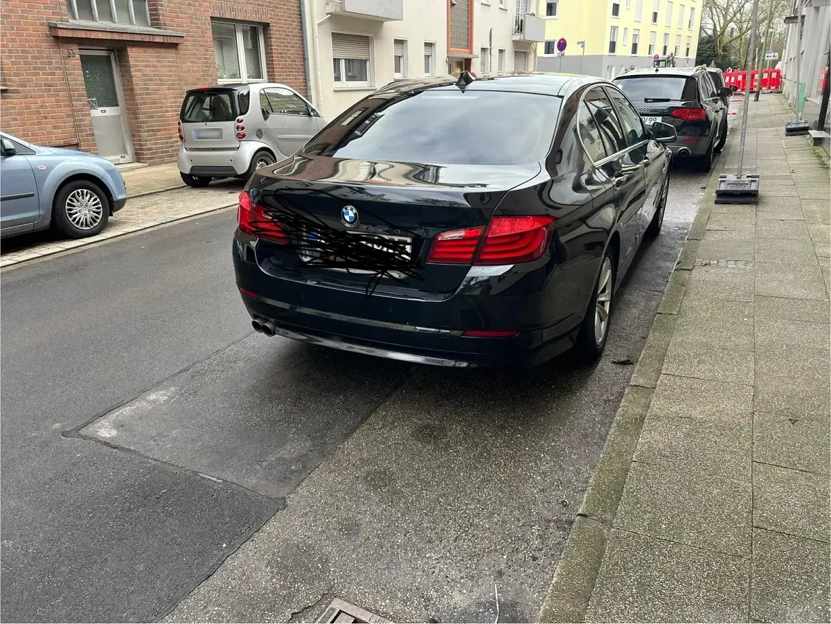Gebraucht BMW 525 204 PS (150 kW) 2010 Schwarz Limousine