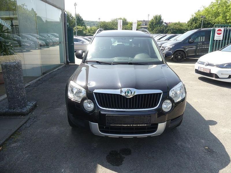 Gebraucht Skoda Yeti Plus Edition 105 PS (77 kW) 2012 Schwarz SUV