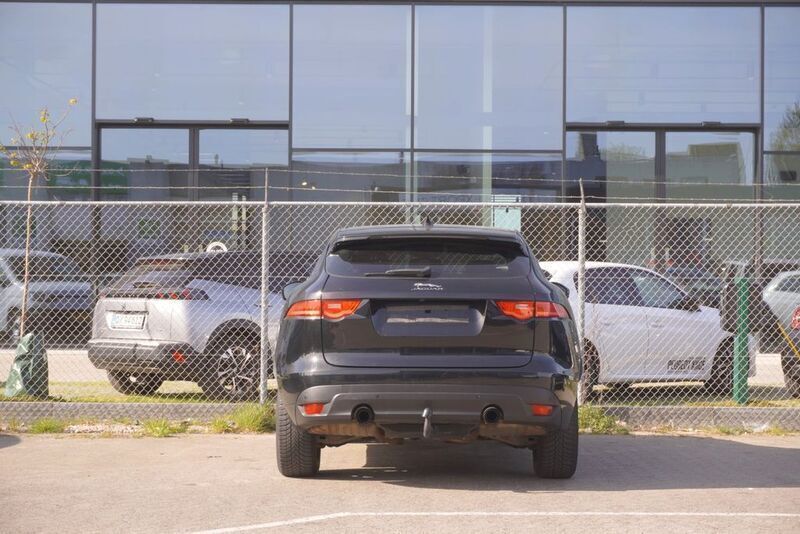 Gebraucht Jaguar F-Pace 250 PS (183 kW) 2017 Schwarz SUV