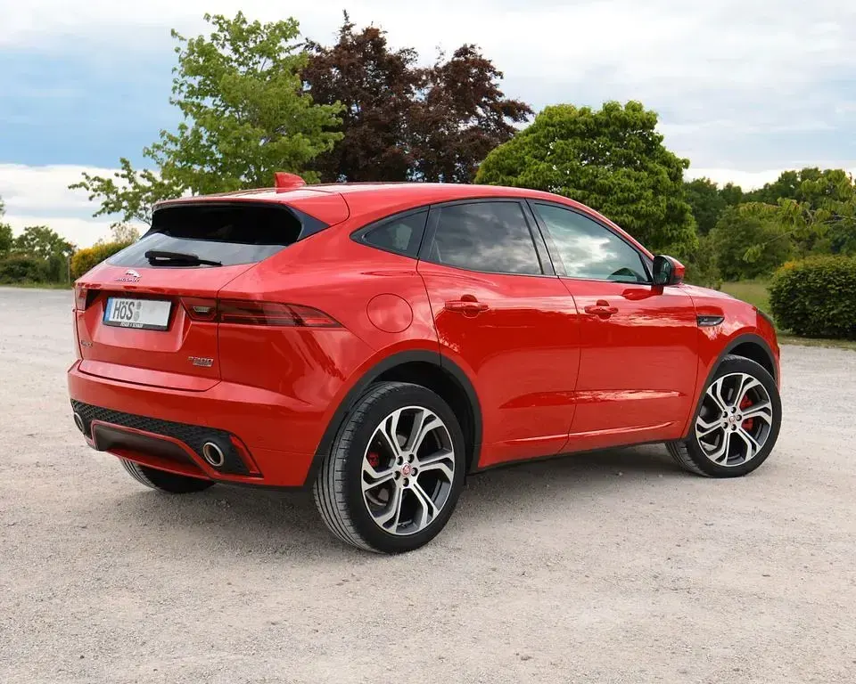 Gebraucht Jaguar E-Pace R-Dynamic 200 PS (147 kW) 2018 Rot SUV