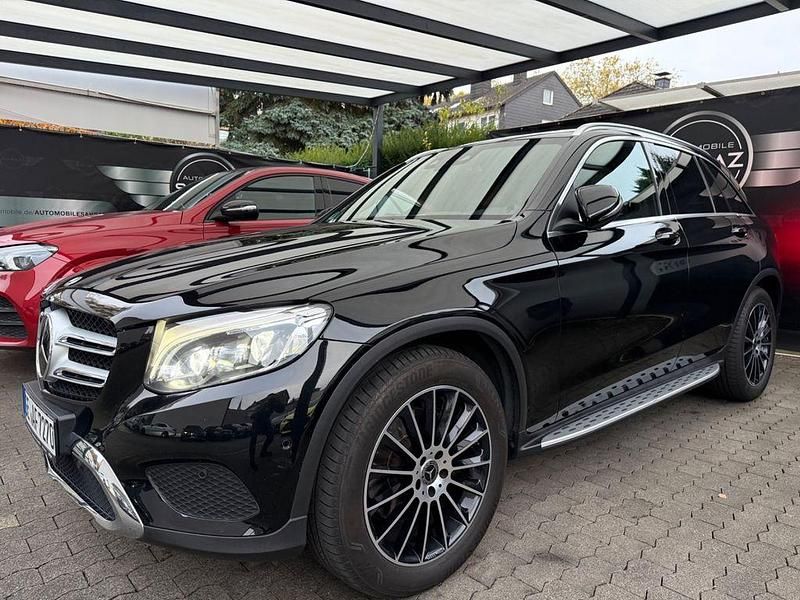 Gebraucht Mercedes GLC350 258 PS (189 kW) 2018 Schwarz SUV