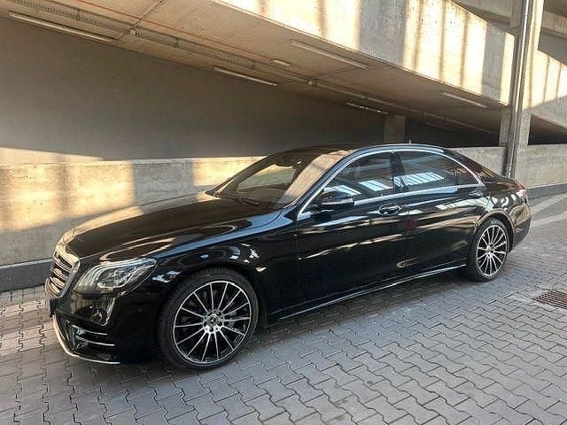 Schwarz Gebraucht 2019 Mercedes S560 Limousine | 34.900 € - Bild 1/4