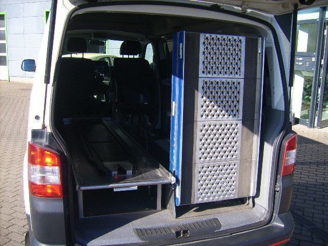 Second-hand VW T5 140 CP (102 kW) 2015 Alb Van