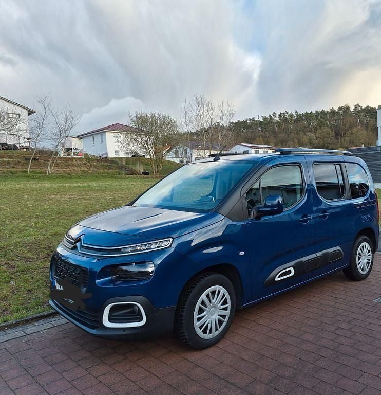 Gebraucht Citroën Berlingo PureTech 110 PS (80 kW) 2019 Blau Van / Kleinbus