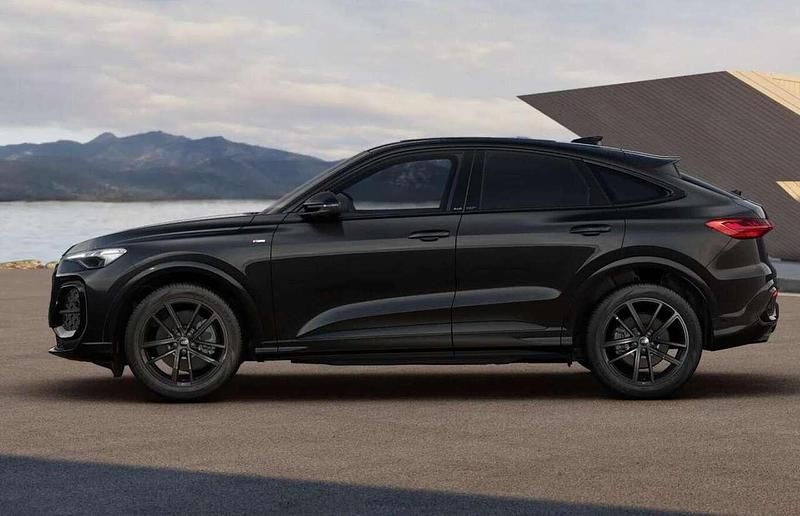Mythosschwarz metallic Neu 2025 Audi Q5 Sportback S-Line SUV | 74.328 € (Teuer) - Bild 1/4