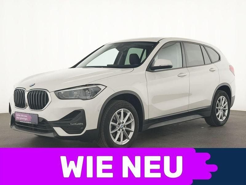 Alpinweiss Gebraucht 2022 BMW X1 Advantage SUV | 27.625 € (Fairer Preis) - Bild 1/4