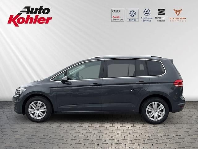 Gebraucht VW Touran Comfortline 150 PS (110 kW) 2024 Delfingrau metallic Van / Kleinbus