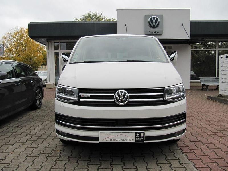Gebraucht VW Multivan Highline 199 PS (146 kW) 2019 Weiß Van