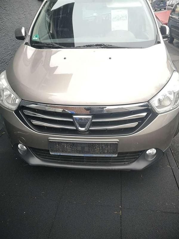 Gebraucht Dacia Lodgy 83 PS (61 kW) 2013 Bronze Van / Kleinbus