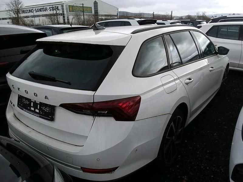 Gebraucht Skoda Octavia 150 PS (110 kW) 2021 Weiß Kombi