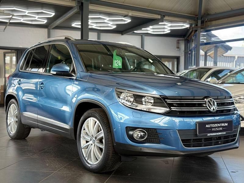 Blau Gebraucht 2014 VW Tiguan Sportline SUV | 12.990 € (Etwas zu teuer) - Bild 1/2
