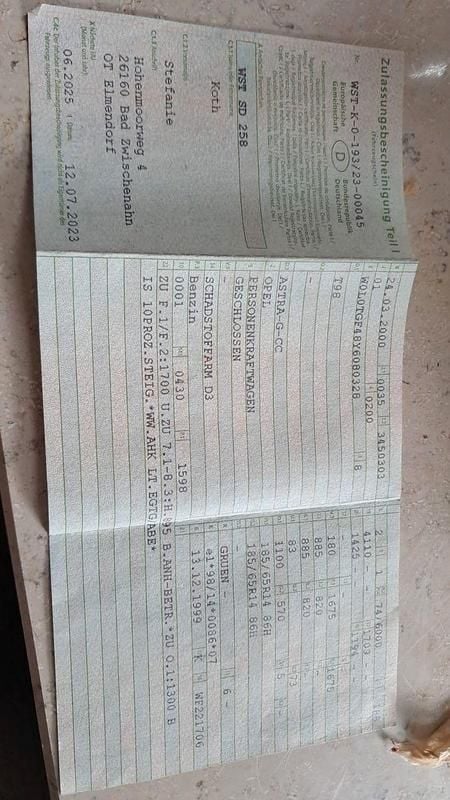 Grün Gebraucht 2000 Opel Astra Limousine | 500 € (Superpreis) - Bild 1/4