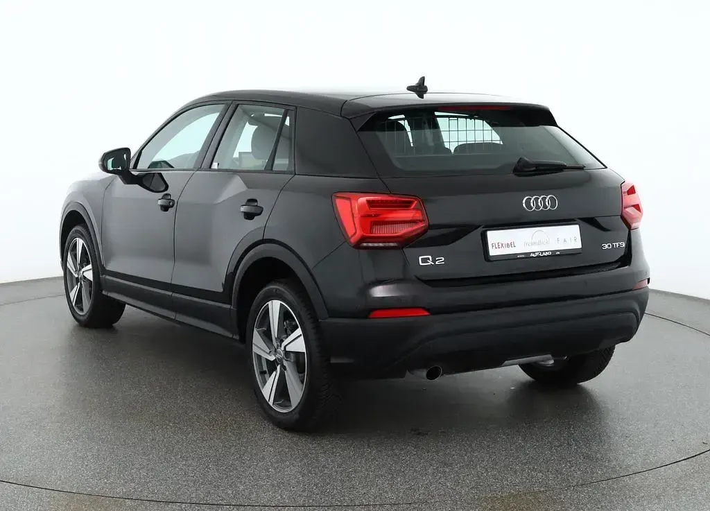 Gebraucht Audi Q2 Ambiente 116 PS (85 kW) 2019 Schwarz SUV