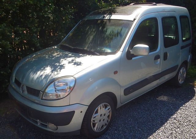 Gebraucht Renault Kangoo 82 PS (60 kW) 2003 Silber Van / Kleinbus