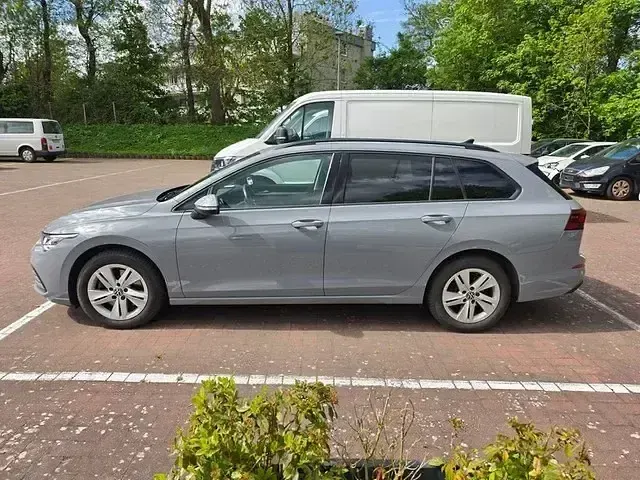 Second-hand VW Golf VIII 150 CP (110 kW) 2021 Break