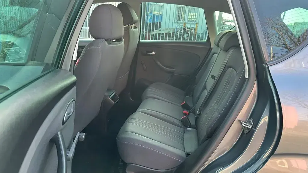 Gebraucht Seat Altea Copa 105 PS (77 kW) 2013 Grau Limousine