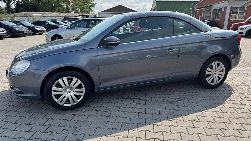 Gebraucht VW Eos Sport 122 PS (89 kW) 2010 Grau Cabrio