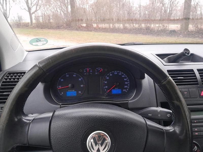 Gebraucht VW Polo 65 PS (47 kW) 2007 Grau Kleinwagen