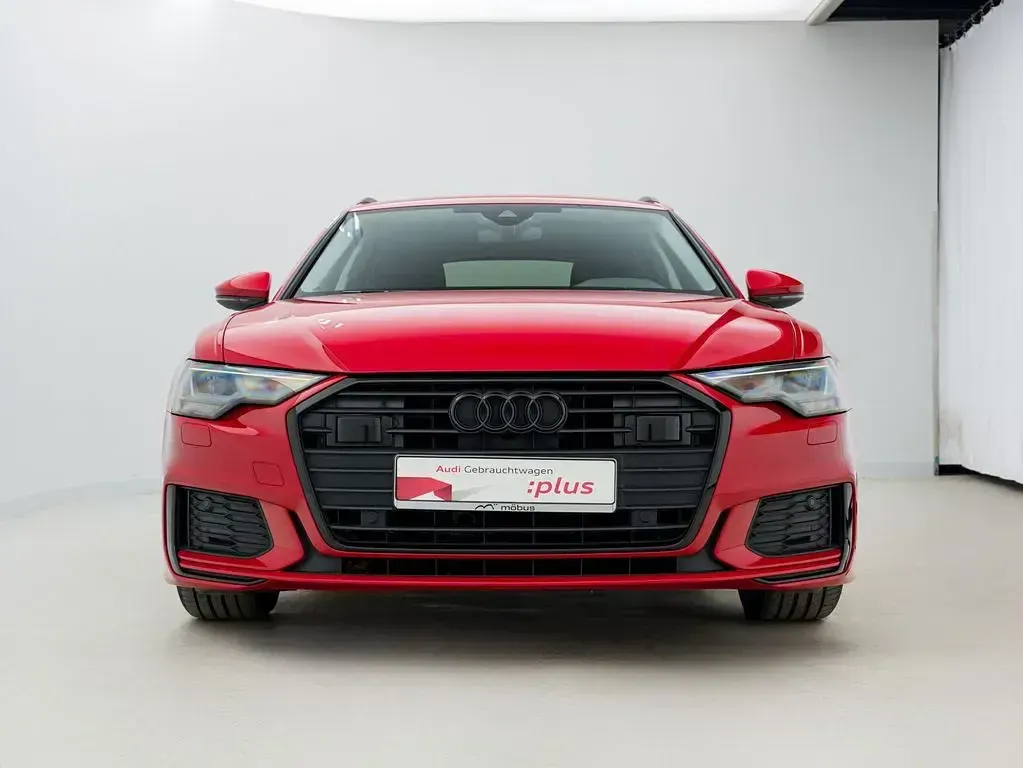 Używany Audi A6 Ambiente 165 KM (121 kW) 2022 Czerwony Kombi