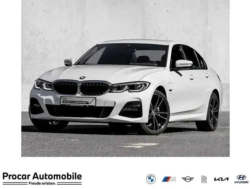 Gebraucht BMW 320e M Sport 204 PS (150 kW) 2022 Limousine