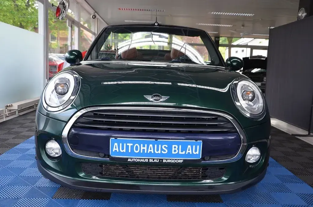 Gebraucht Mini Cooper D Cabriolet 116 PS (85 kW) 2017 Grün Cabrio