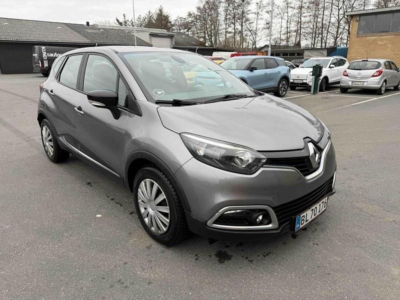 Gebraucht Renault Captur Luxe 90 PS (66 kW) 2015 Grau SUV