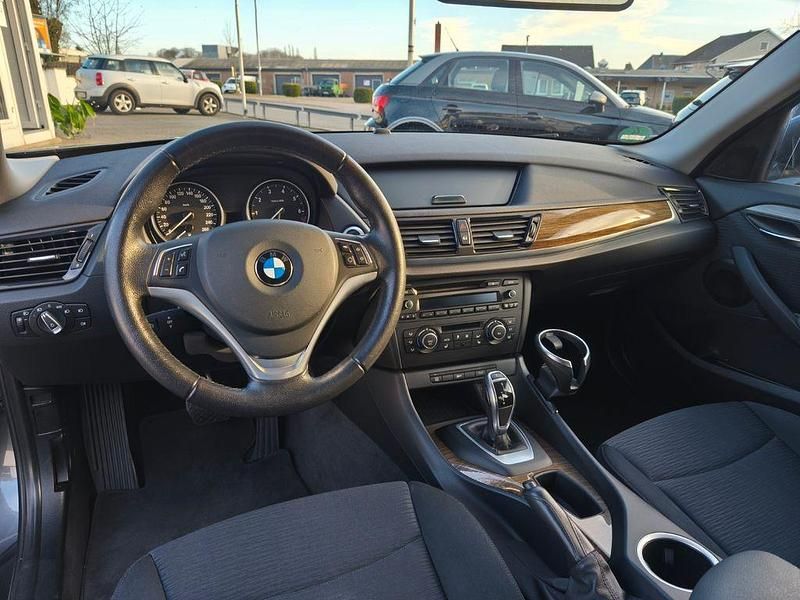 Gebraucht BMW X1 Advantage 184 PS (135 kW) 2014 Grau SUV