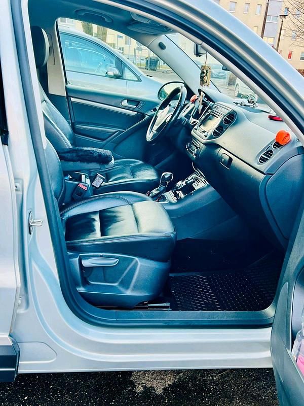 Gebraucht VW Tiguan 177 PS (130 kW) 2014 Silber SUV
