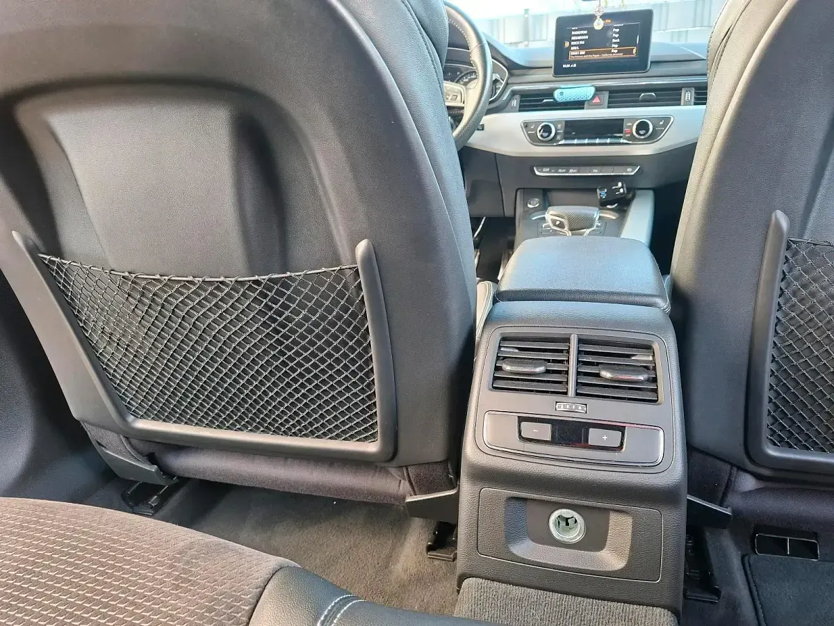 Gebraucht Audi A4 S-Line 190 PS (139 kW) 2017 Grau Kombi