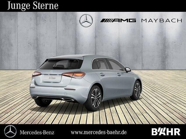 Gebraucht Mercedes A180 Progressive 116 PS (85 kW) 2024 Lack hightechsilber Limousine