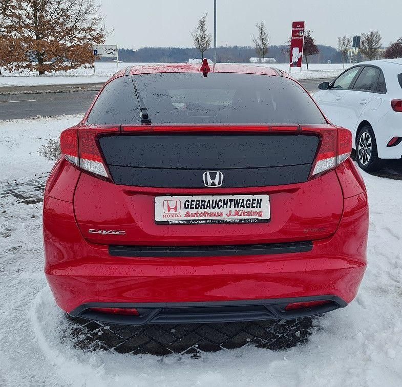 Gebraucht Honda Civic Sport 141 PS (103 kW) 2015 Rot Limousine