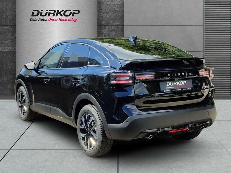 Neu Citroën C4 131 PS (96 kW) 2025 Perla nera schwarz Limousine