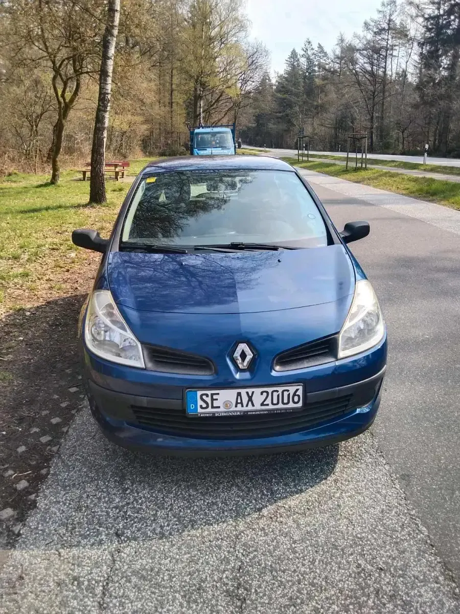 Usata Renault Clio II 2008 Blu Berlina