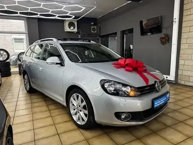 Gebraucht VW Golf VI Highline 140 PS (102 kW) 2013 Andere Kombi