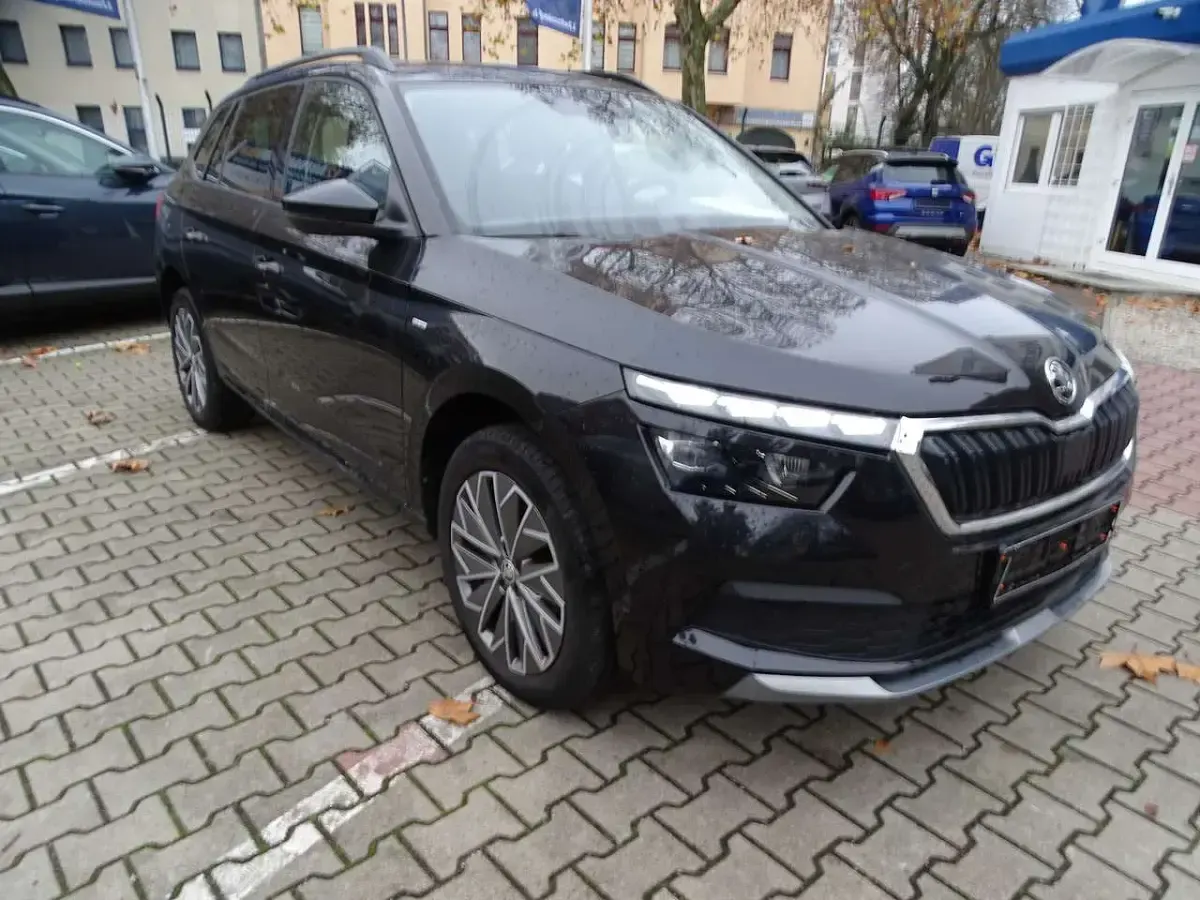 Gebraucht Skoda Kamiq Clever 110 PS (80 kW) 2021 Schwarz SUV