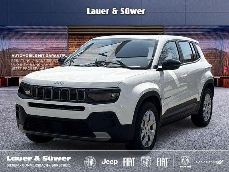 Weiß Gebraucht 2025 Jeep Avenger EV Altitude SUV | 28.990 € (Fairer Preis) - Bild 1/4