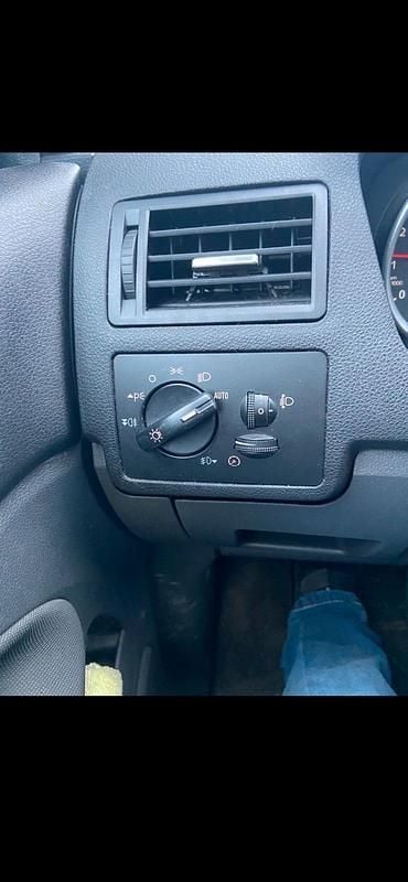 Gebraucht Ford C-MAX 101 PS (74 kW) 2010 Schwarz Van / Kleinbus