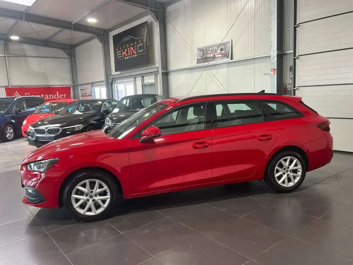 Usata Seat Leon 150 CV (110 kW) 2022 Rosso Station wagon