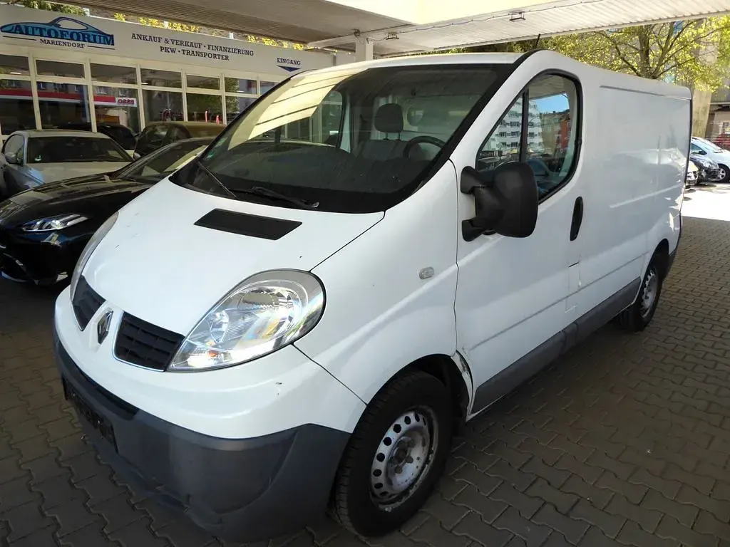 Gebraucht Renault Trafic 90 PS (66 kW) 2013 Weiß Van / Kleinbus