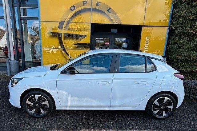 Gebraucht Opel Corsa-e Edition 100 kW (136 PS) 2022 Weiß Kleinwagen