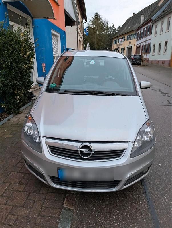 Gebraucht Opel Zafira 2007 Silber Van / Kleinbus