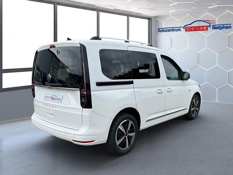 Neu VW Caddy Advance 114 PS (83 kW) 2025 Weiss (b4 candy white) / schwa Van / Kleinbus