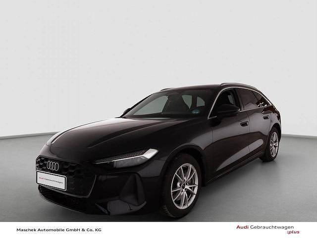 Mythosschwarz metallic Gebraucht 2025 Audi A5 Ambiente Kombi | 46.950 € (Superpreis) - Bild 1/4