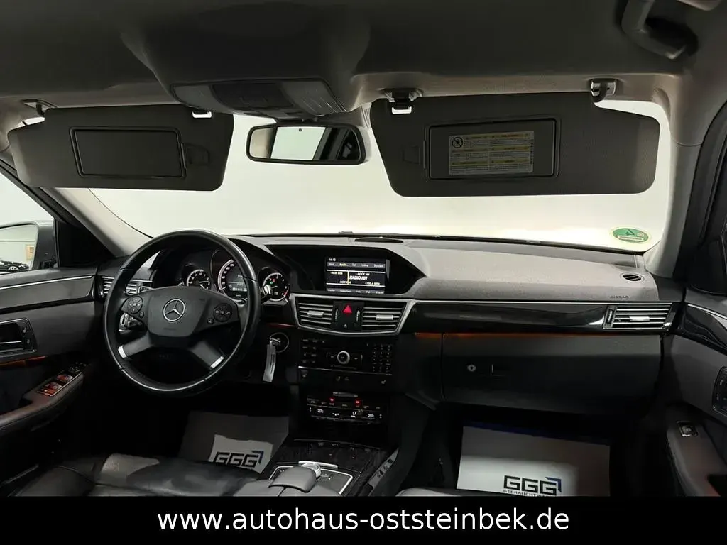 Gebraucht Mercedes E300 204 PS (150 kW) 2011 Silber Limousine